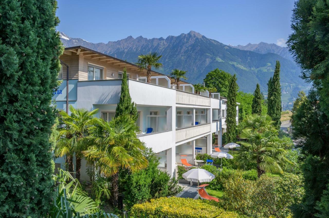 Glanzhof Hotel & Apartments Marlengo Exterior photo