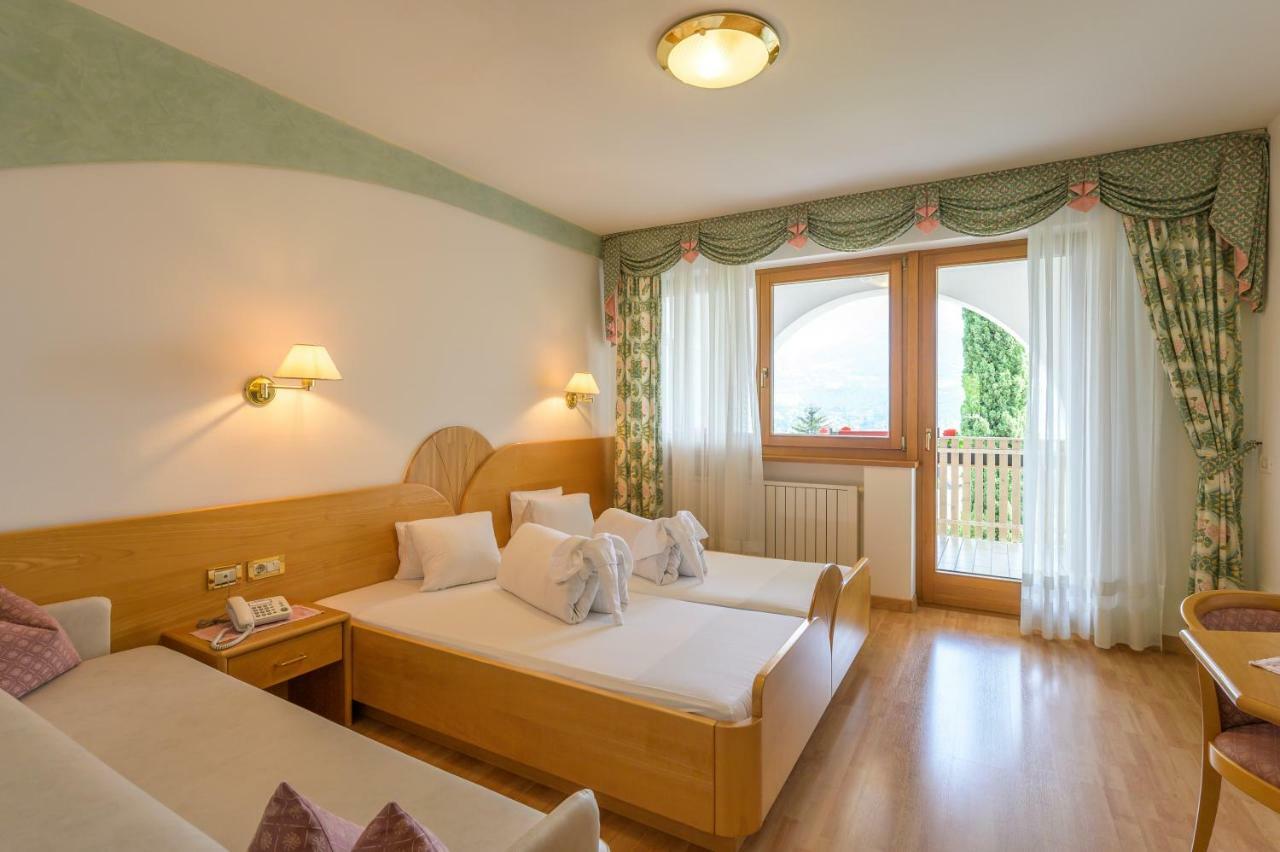 Glanzhof Hotel & Apartments Marlengo Exterior photo